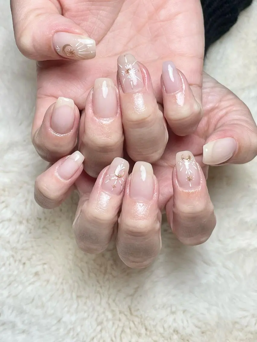 ネイル ハンドネイル ハンドケア 岩山 直子のネイルデザイン