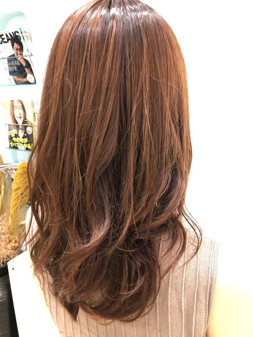 ミディアム カラー パーマ 縮毛矯正 堀井 凌平のヘアスタイル