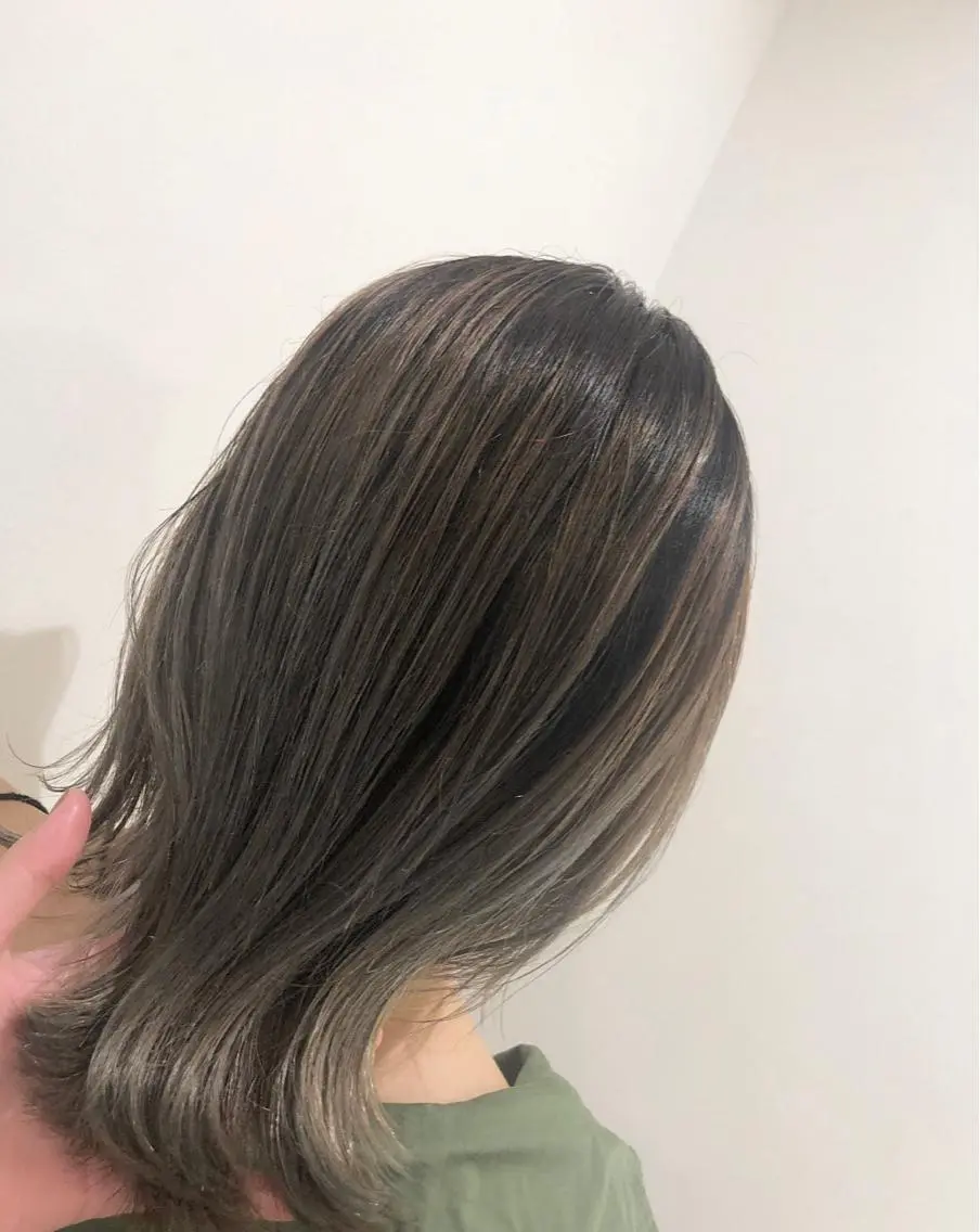 ミディアム カラー sail hairのヘアスタイル