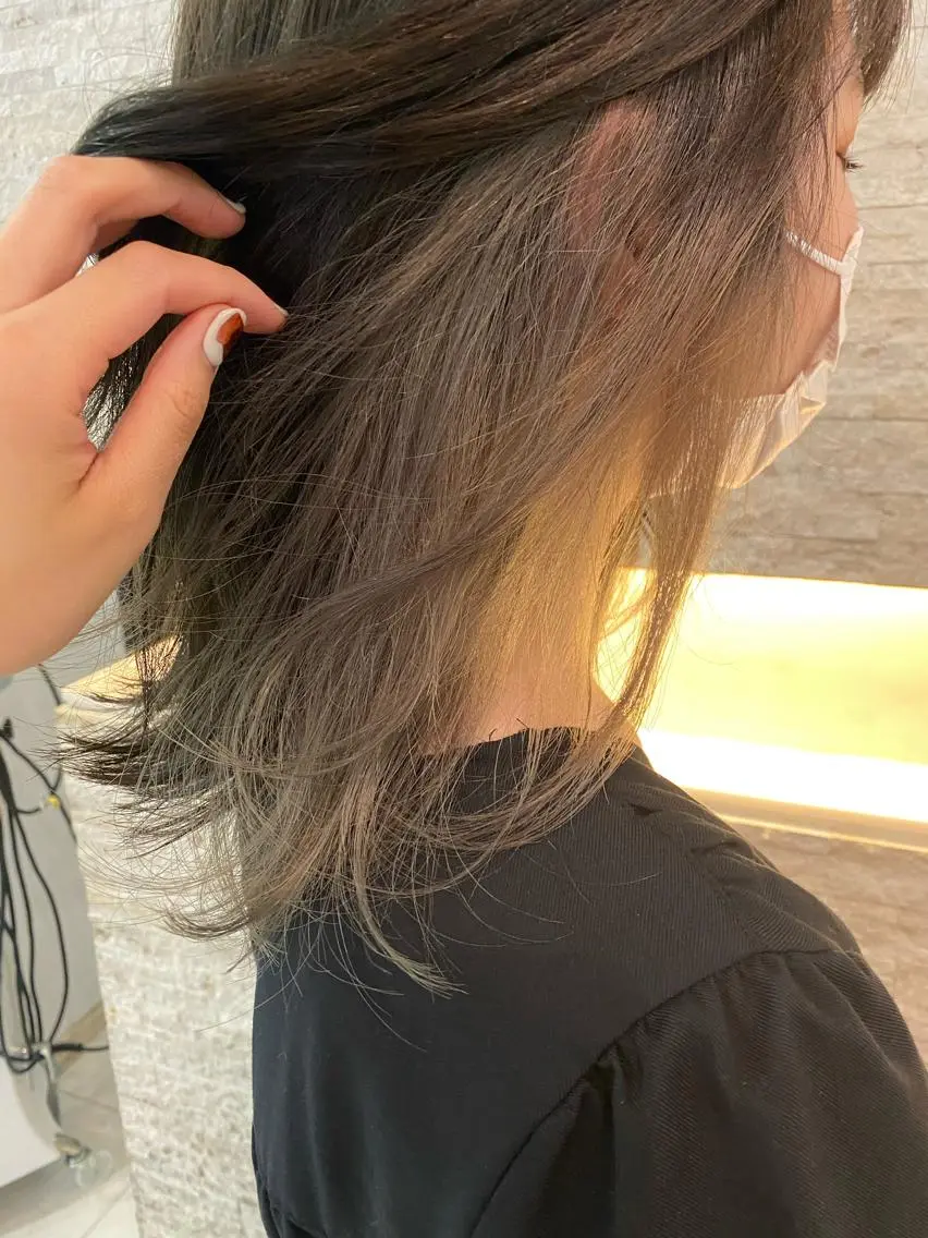 カラー ✄折橋 彩花🐶🍑のヘアスタイル