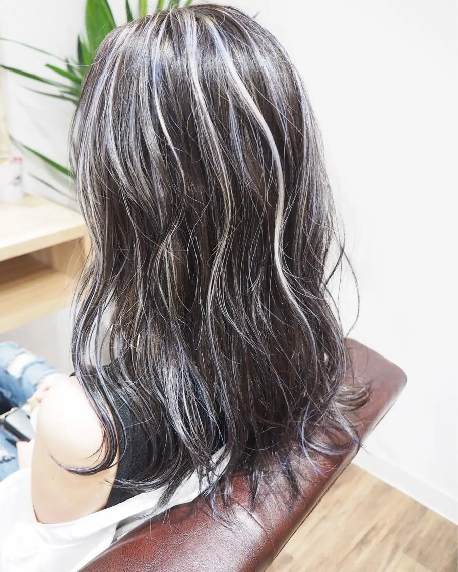 ロング カラー ヘアカラー トリートメント 土屋 貴章のヘアスタイル