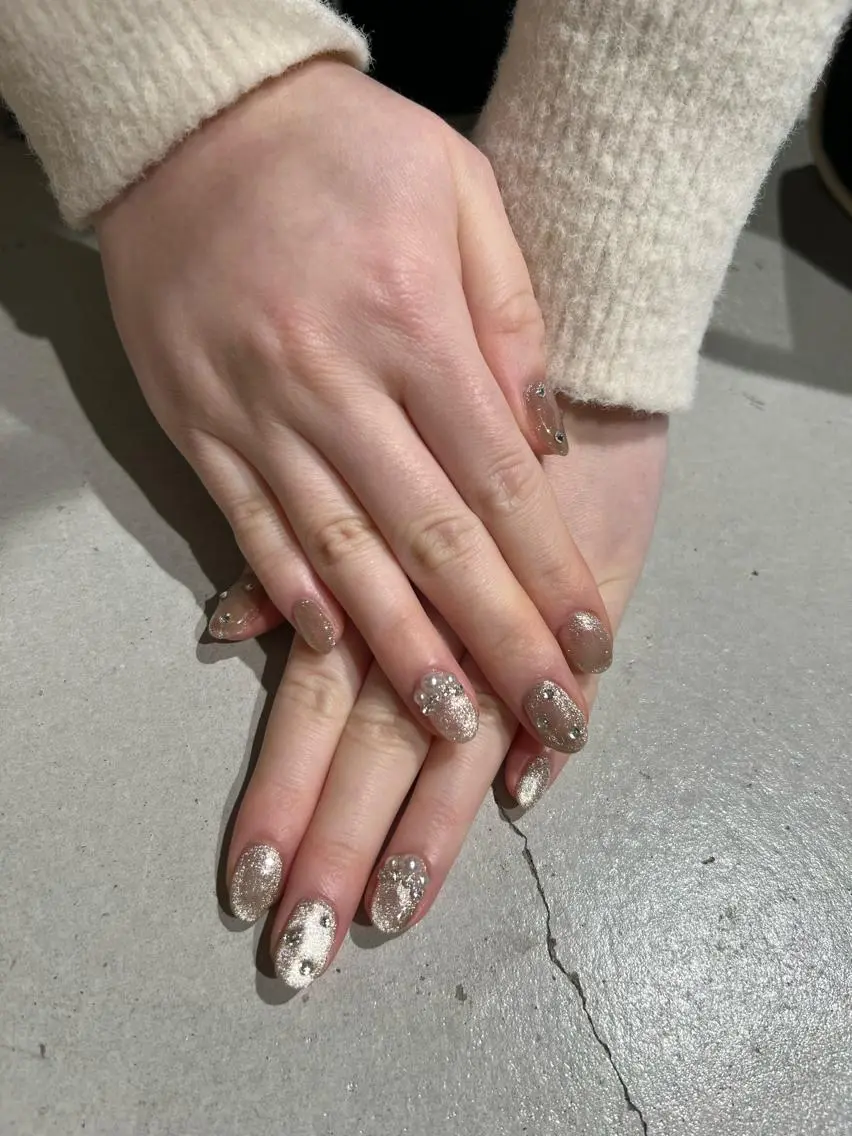 ネイル ハンドネイル zir  nail 🕊️💗RIOのネイルデザイン