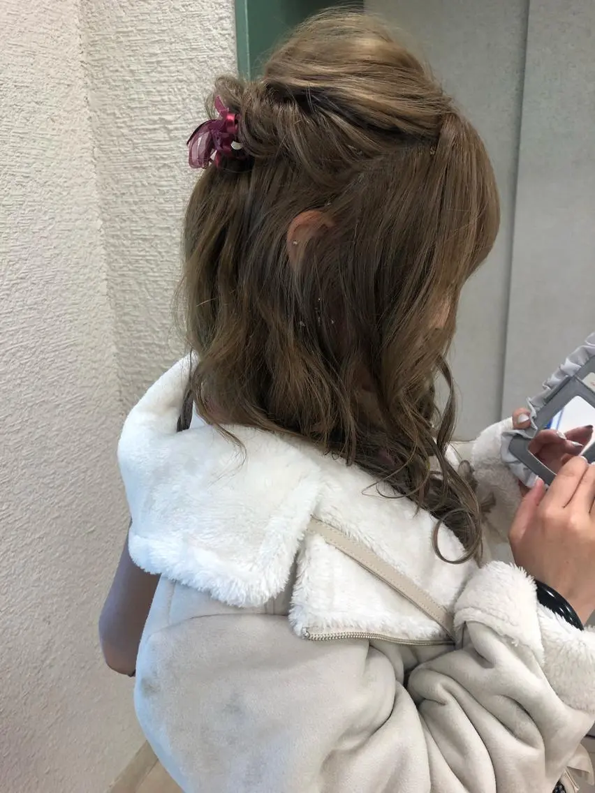 ロング ヘアアレンジ ハーフアップ ヘアセット 盛れるレイヤーカット 得意🌹井上美沙のヘアスタイル