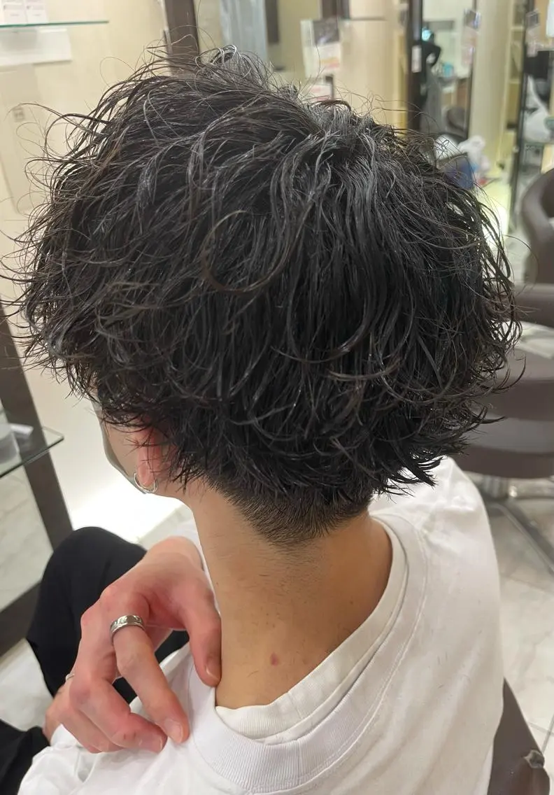 ショート パーマ メンズ カット パーマ トリートメント 🌻メンズカット 落合諒🌻のヘアスタイル