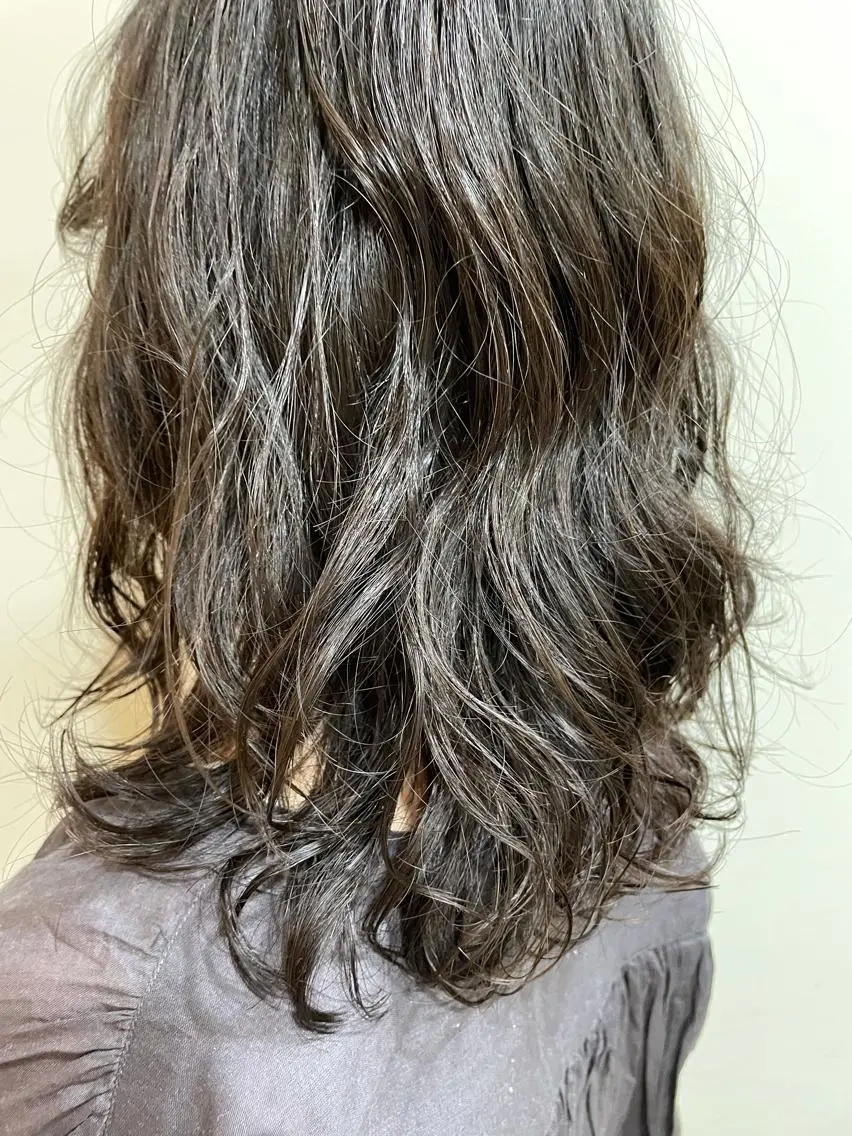 セミロング パーマ レイヤー/似合わせ TAKUYAのヘアスタイル