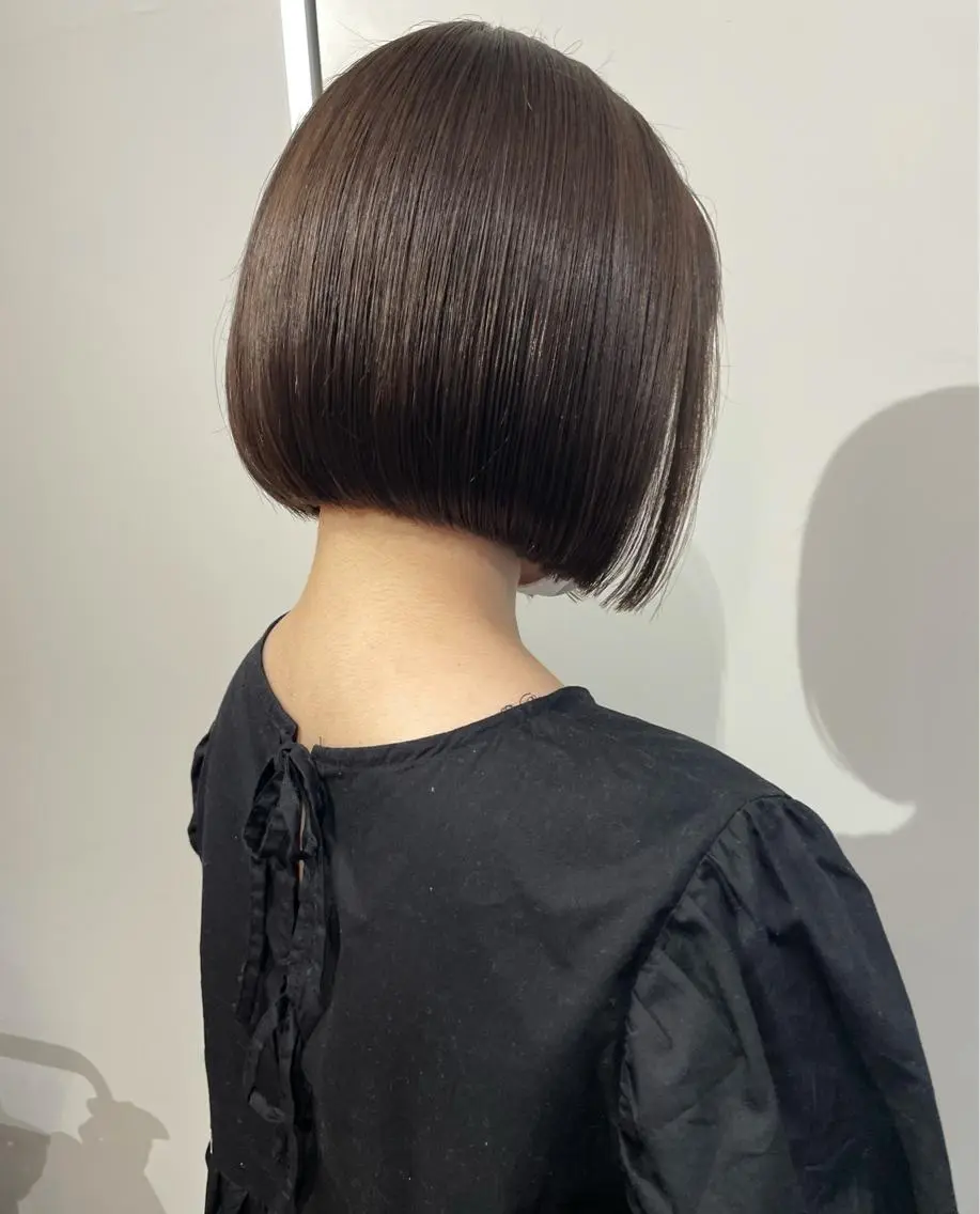 ショート カラー パーマ ヘアアレンジ ネイル マツエク・マツパ ボブ レイヤーカット ショートヘア ミディアムネイル ショートネイル トレンド眉🌈✨ arisaの眉毛・アイブロウイメージ