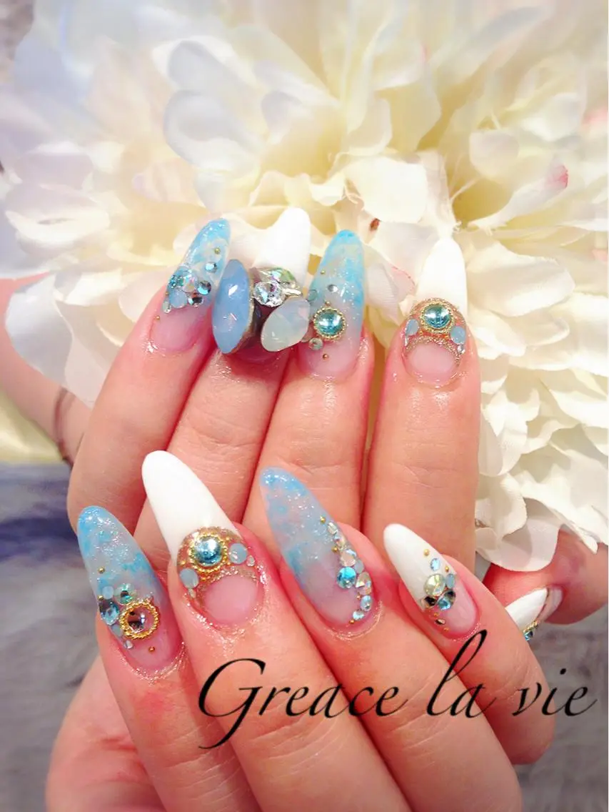 ロング ネイル ブルー Greace  la vieのネイルデザイン
