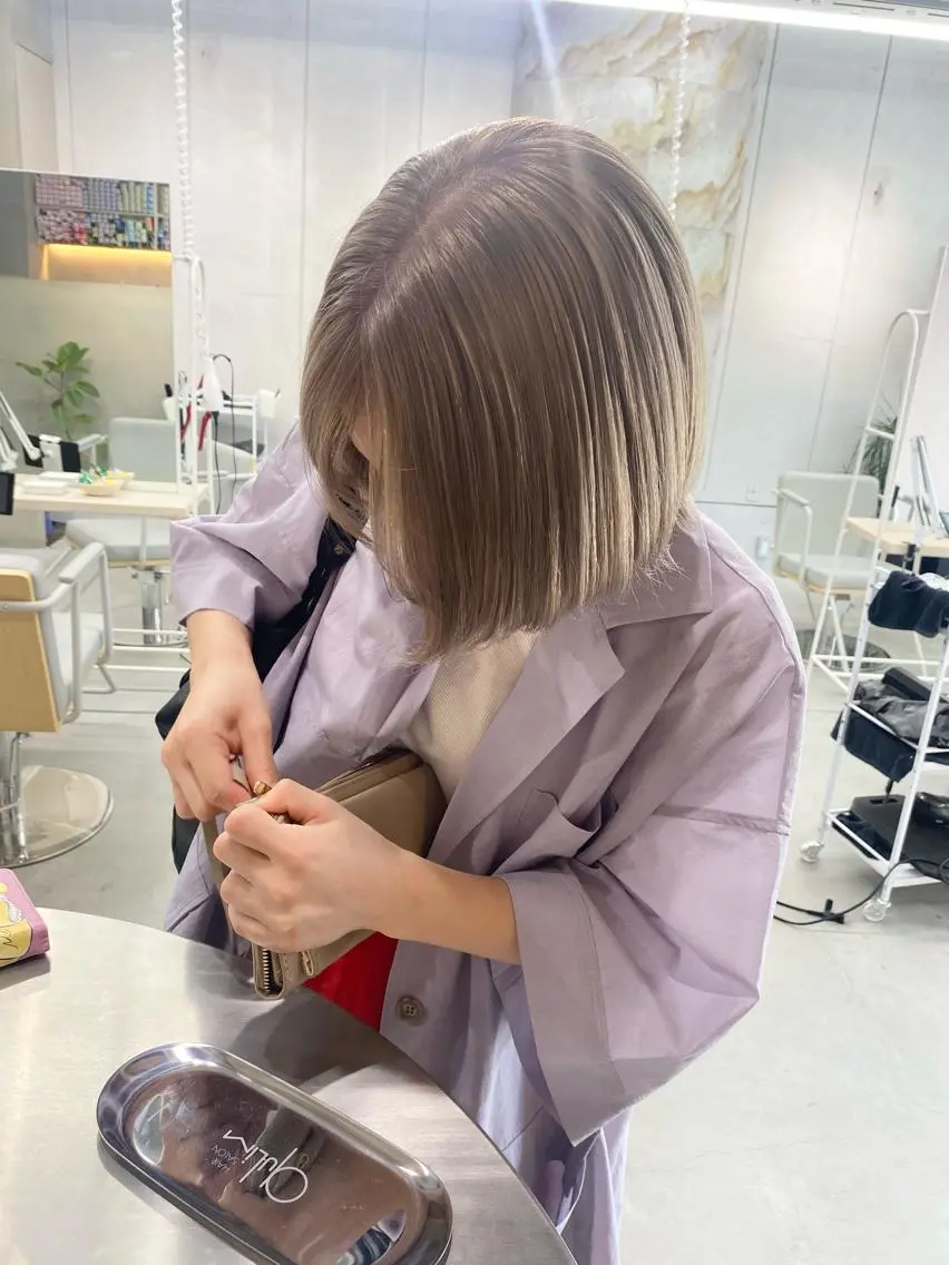 ミディアム カラー 前橋 姫奈のヘアスタイル