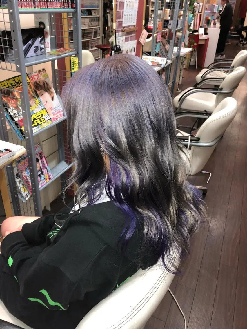 セミロング パープルカラー ヘアカラー ゆぴ☾‪/推しカラー /ハイトーンのヘアスタイル