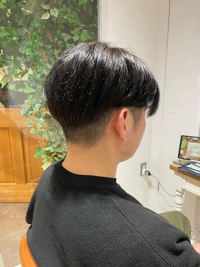 ショート メンズ カット ヘアカラー 🐝メンズハイライト …Rioのヘアスタイル