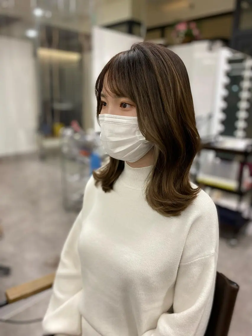 ミディアム 隅野 恭生のヘアスタイル