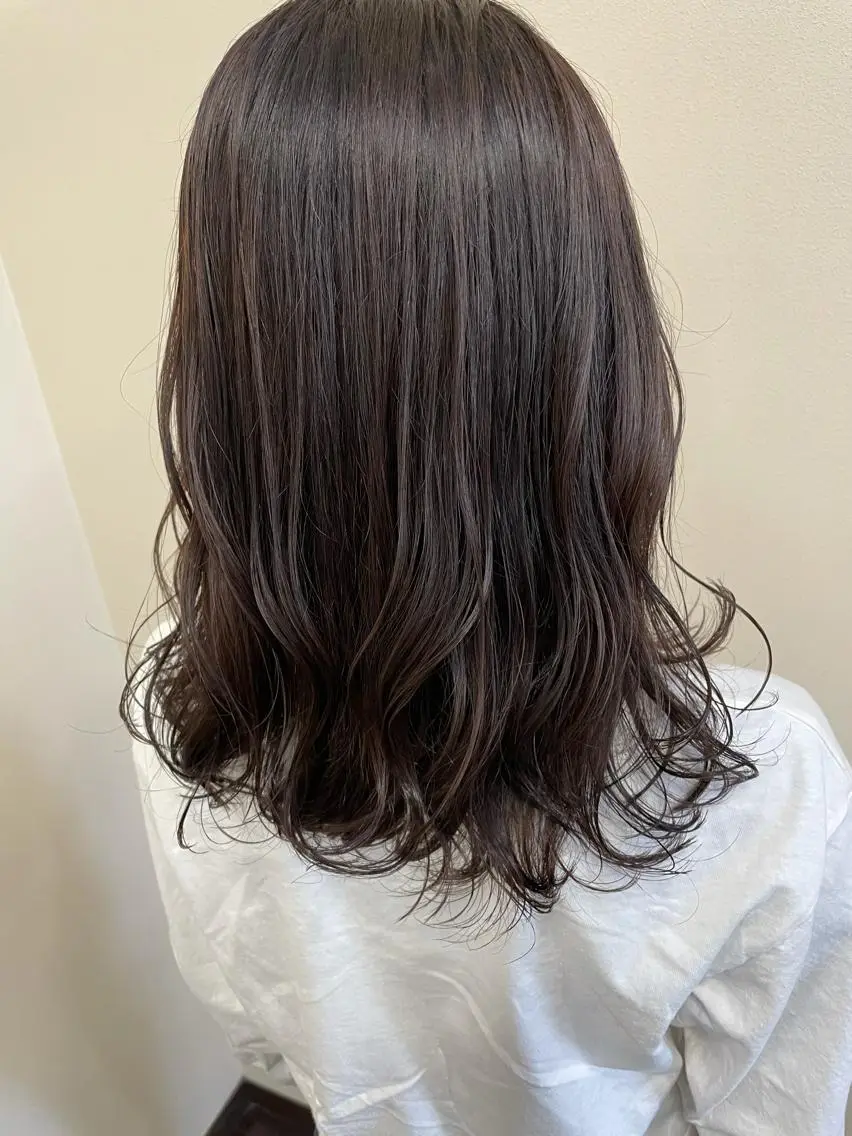 ミディアム カラー ブラウンカラー ナチュラルブラウン 沢田 瞳のヘアスタイル
