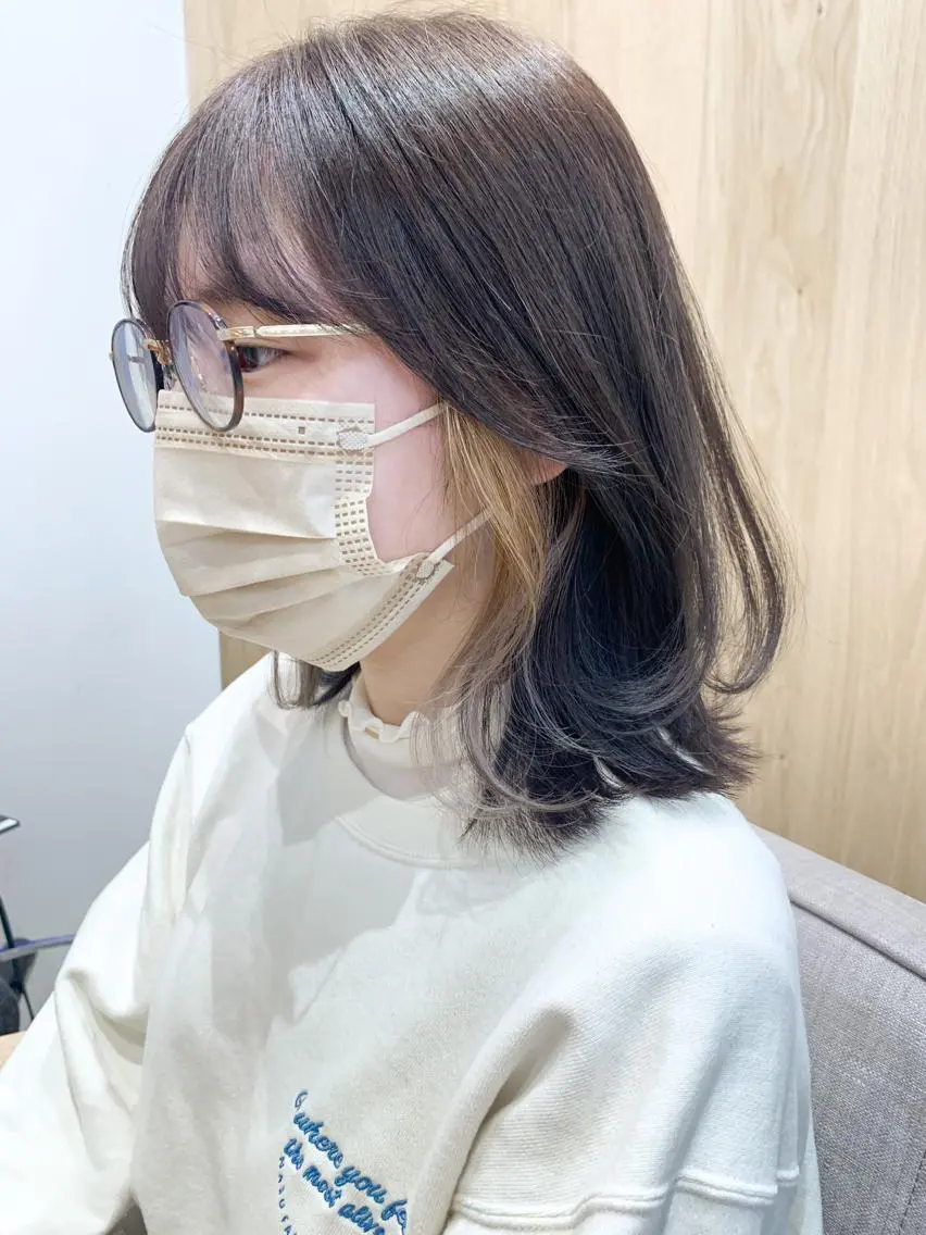 ミディアム カラー ヘアアレンジ ヘアカラー トリートメント yuka .のヘアスタイル
