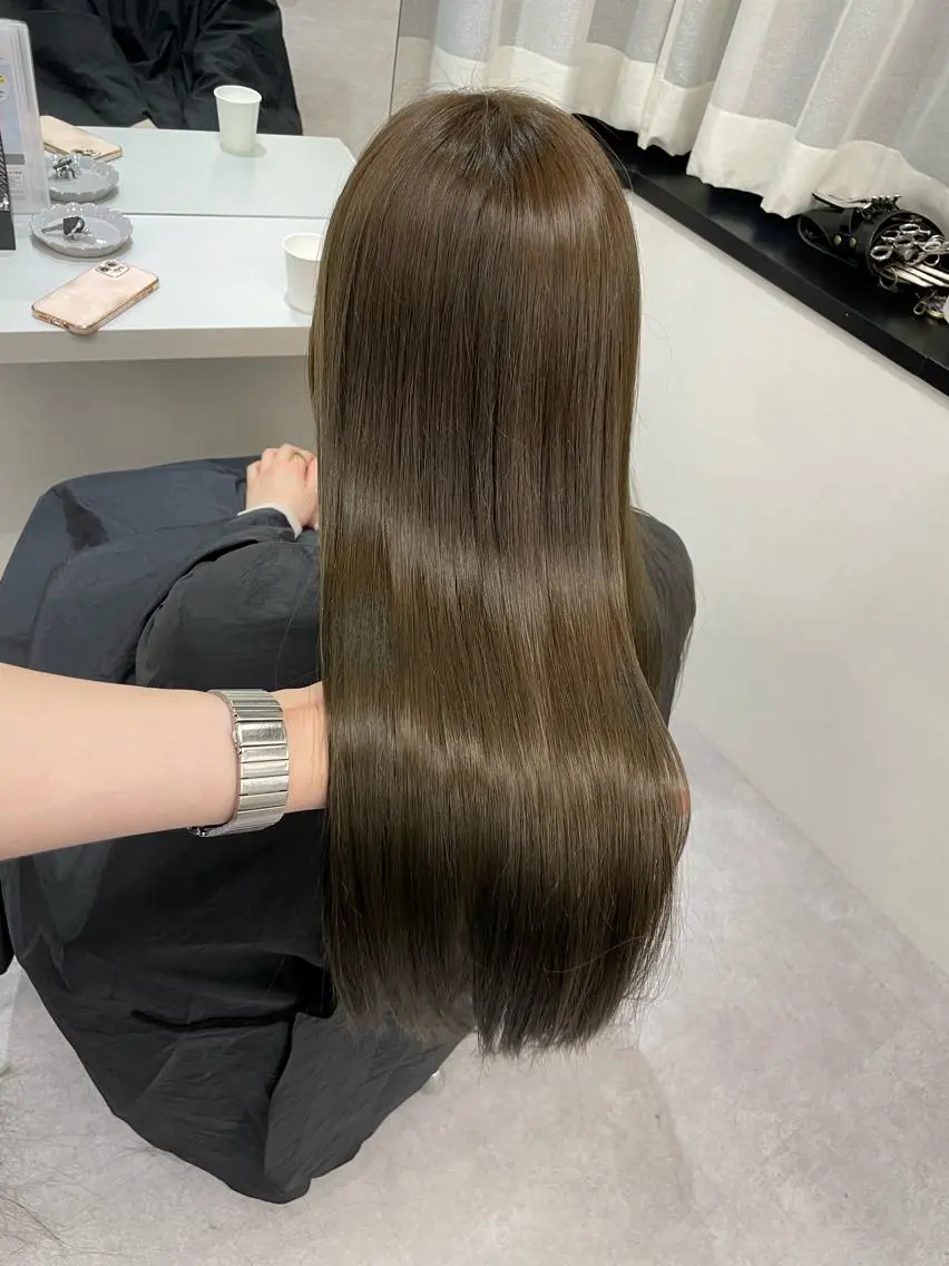 ロング カット 縮毛矯正 トリートメント 髪質改善、縮毛矯正 Core梅田茶屋町店のヘアスタイル
