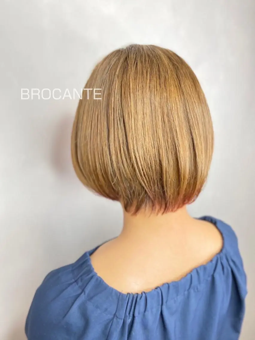 ショート カラー ショートボブ ベージュカラー ブリーチ ケアブリーチ ピンクカラー ヘアカラー BROCANTE立川 karasawa.nのヘアスタイル