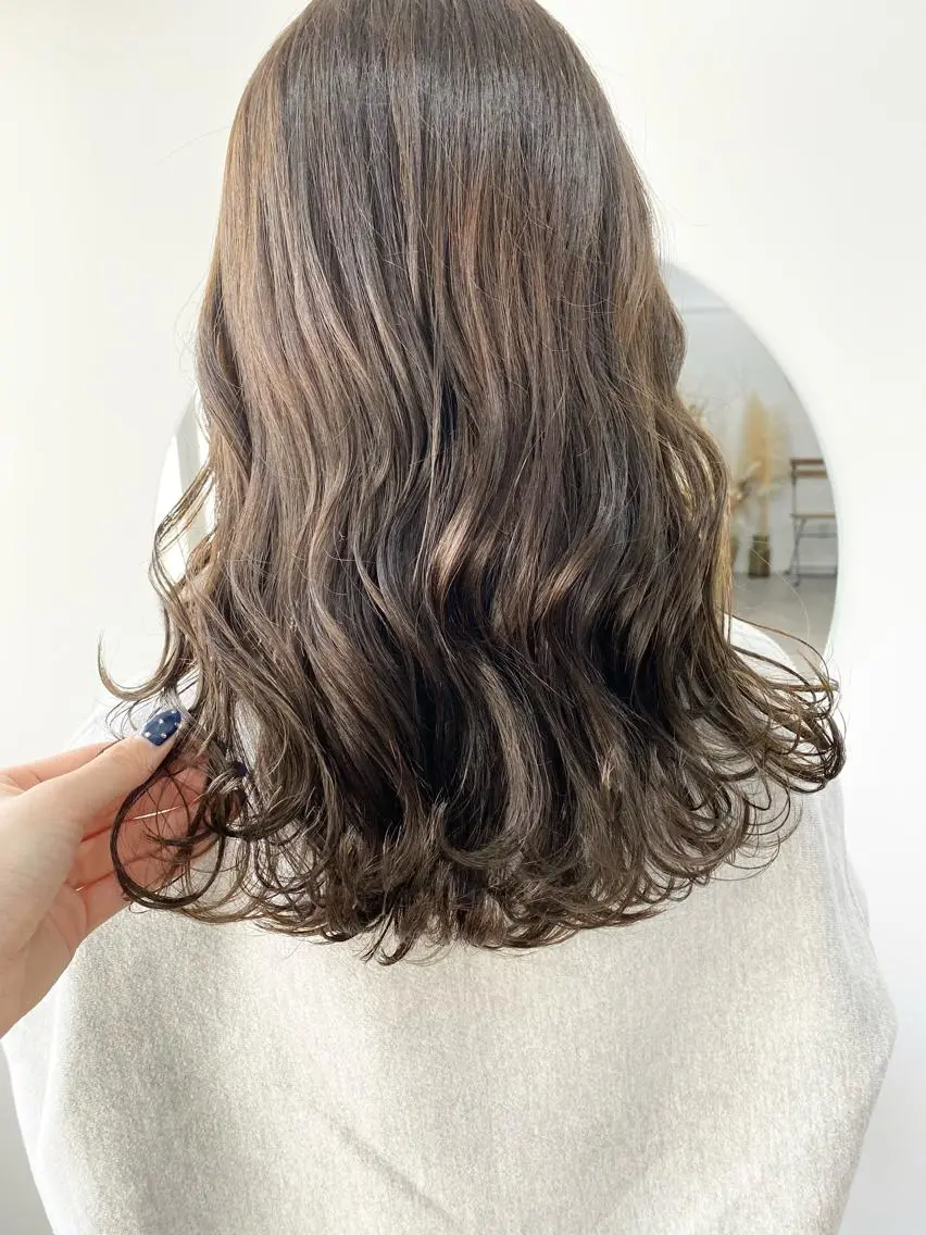 セミロング カラー ヘアアレンジ ひなの .のその他イメージ