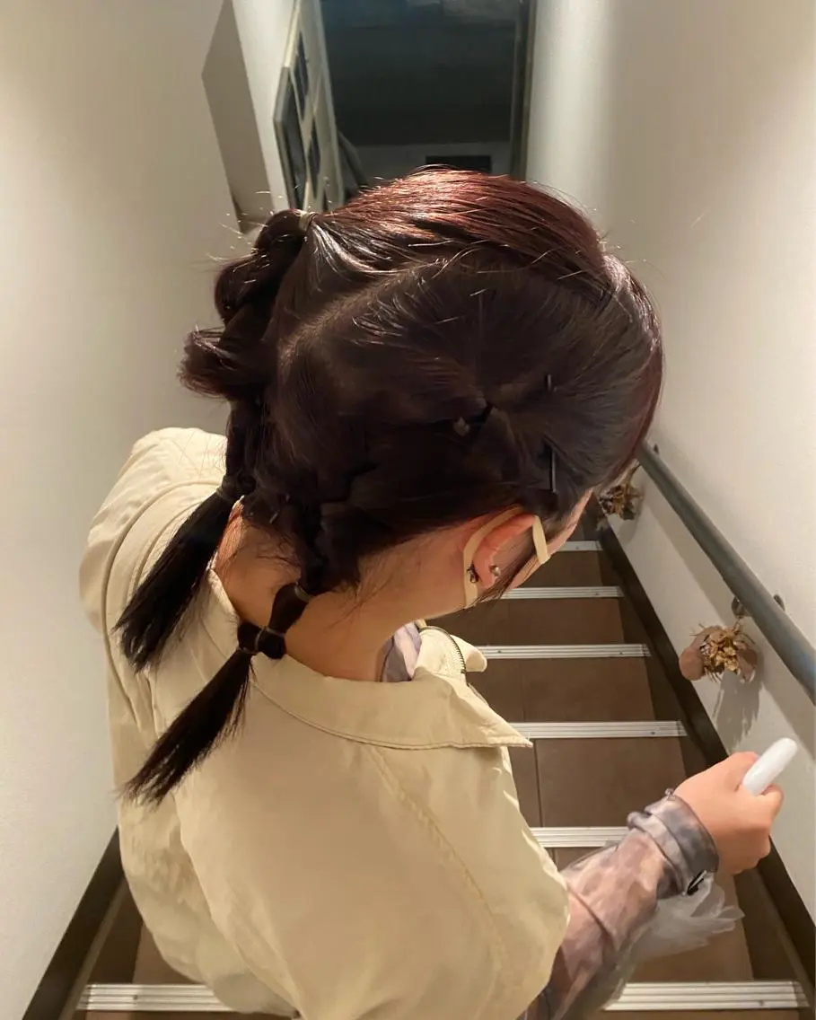 セミロング カラー ヘアアレンジ ネギシ アイナのヘアスタイル