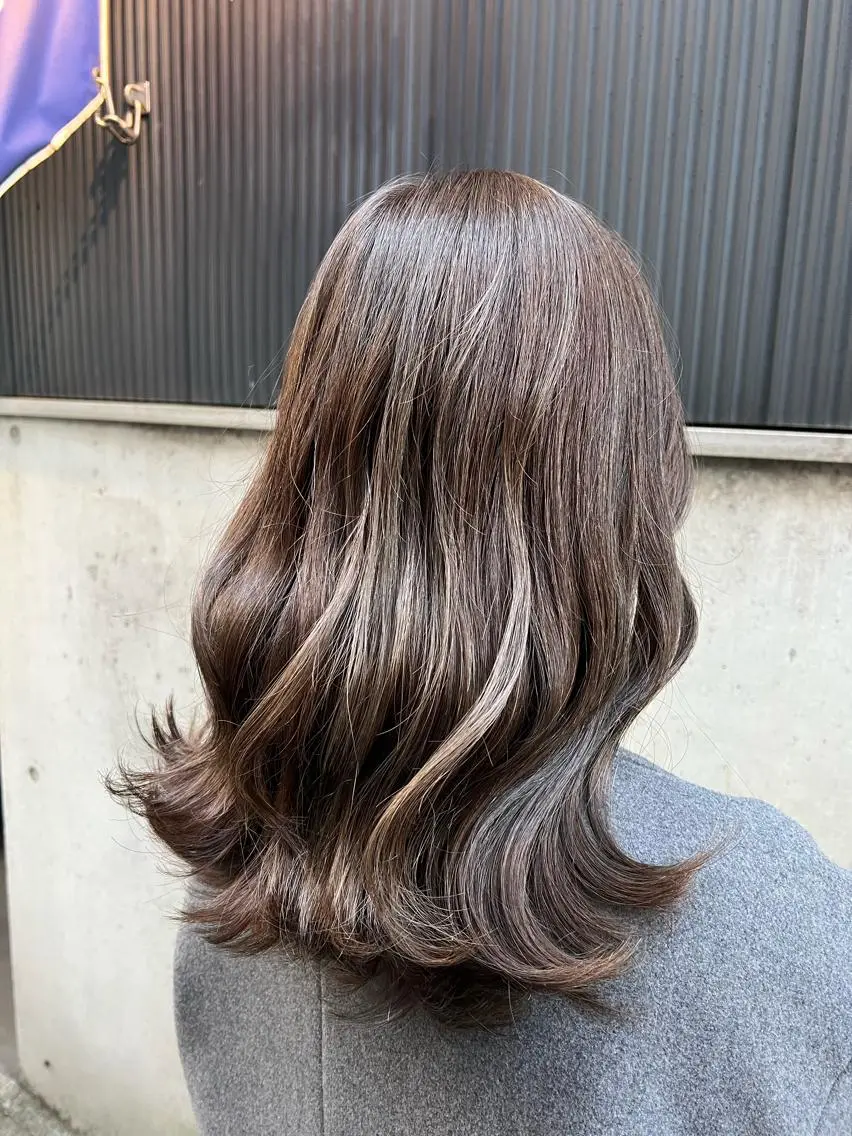 ミディアム ヘアカラー トリートメント 🐾 かとう 🐾のヘアスタイル