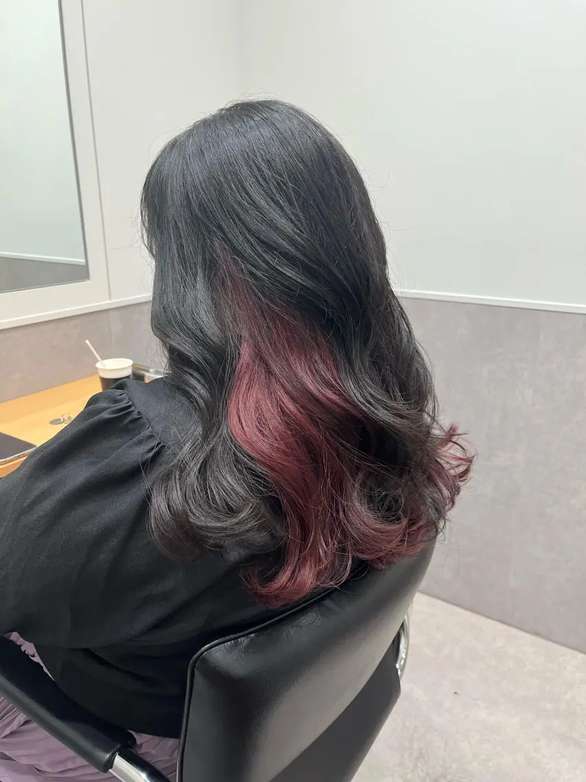 ロング カラー ヘアカラー トリートメント 𝒢𝒾𝓇𝓁𝓎 ⑅　𝓎𝓊𝓀𝒶のヘアスタイル
