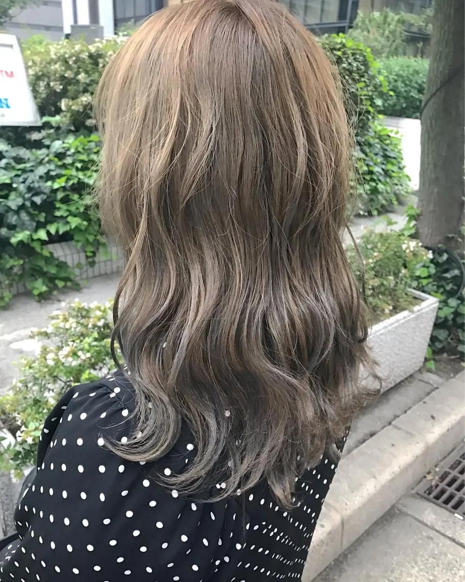 ロング カラー グラデーションカラー グレージュ 🧡色落ちまで2度 楽しめる🧡ヨシキのヘアスタイル