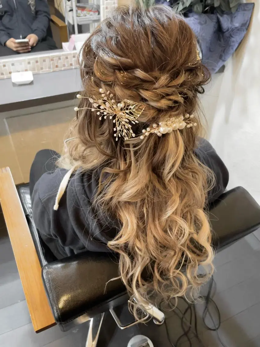 ロング かめやま ゆりのヘアスタイル