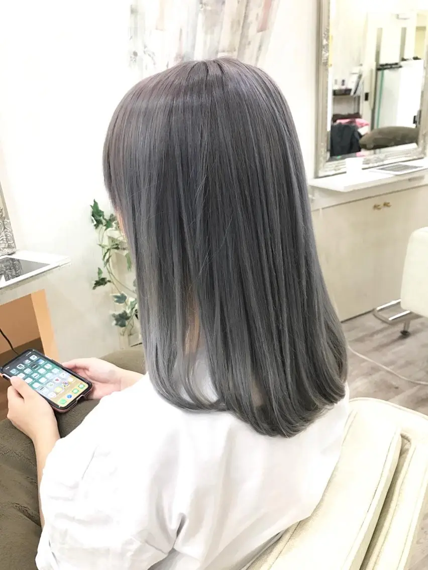 ミディアム カット トリートメント 艶髪🫧髪質改善 縮毛矯正✨影山湧市のヘアスタイル