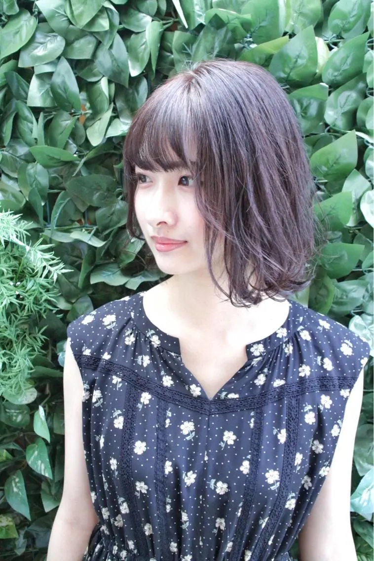 ミディアム カラー 透明感カラー グレージュ ラベンダーカラー ラベンダーグレージュ ラベンダーグレー カット ヘアカラー トリートメント 吉本 知弘のヘアスタイル