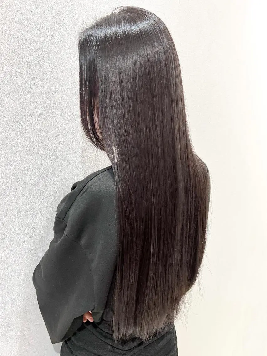 ロング 長尾菜々美🐰 ／ハイトーンカラーのヘアスタイル