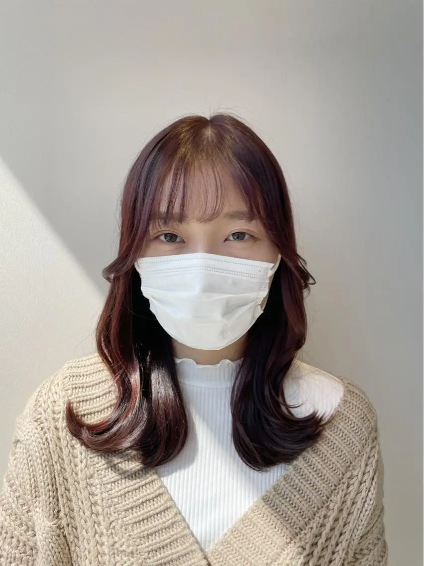 ミディアム ミディアムレイヤー 韓国風ヘア レイヤーカット ❤︎︎韓国ヘア❤︎︎ 𝑺𝒉𝒊𝒉𝒐のヘアスタイル
