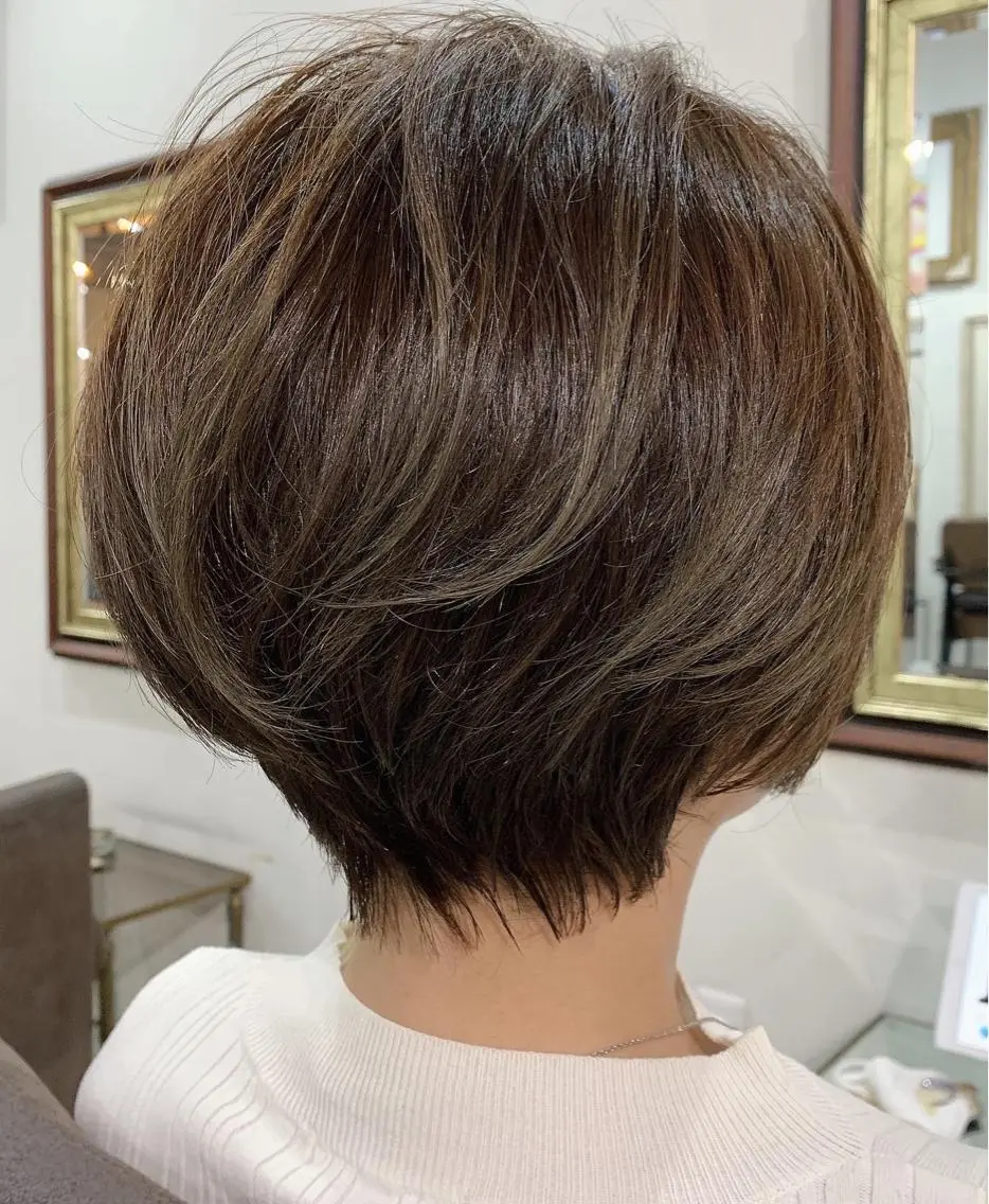 ショート カラー ショートヘア エクステ（レミー毛） NINEのヘアスタイル