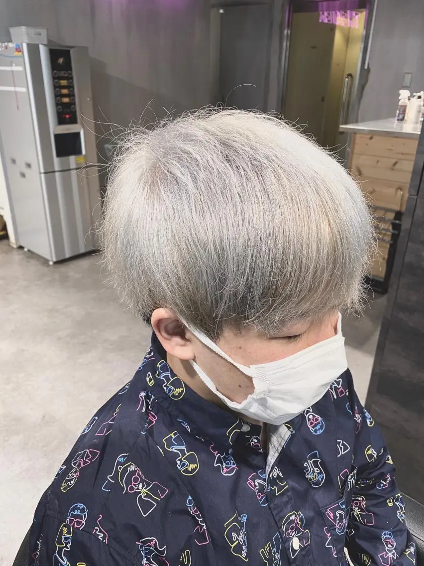 メンズ カット ヘアカラー トリートメント ヘアセット メンズヘア特化 パーマ 縮毛矯正🔷のヘアスタイル