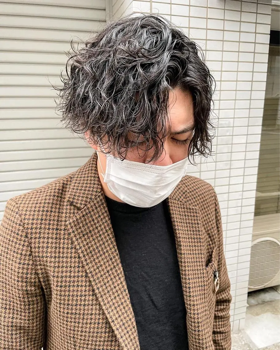 ミディアム パーマ メンズ カット パーマ メンズパーマ メンズ特化ryoのヘアスタイル