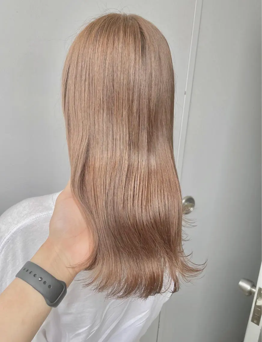 ロング カラー カット ヘアカラー トリートメント ヘッドスパ ヘアセット ベージュカラー💖 やすひろのヘアスタイル