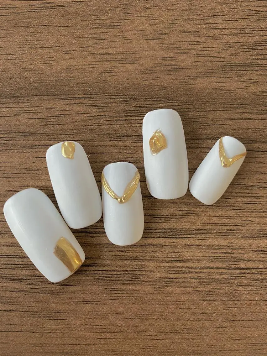 ネイル マットネイル ミラーネイル Nail Salon louéのネイルデザイン