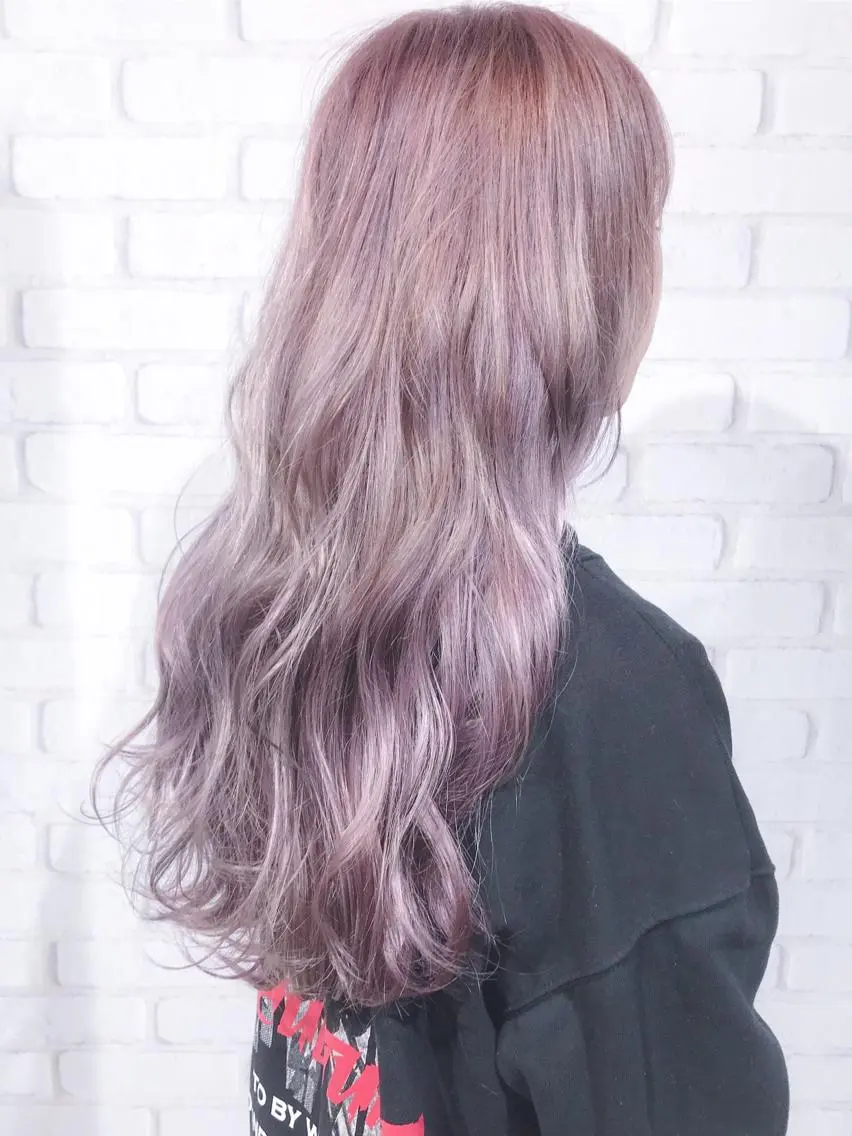 ロング カラー ハイトーンカラー ピンクカラー エクステ(レミー毛) NINEのヘアスタイル