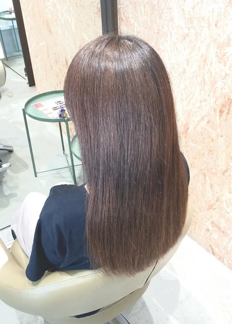 ロング 折本 沙織のヘアスタイル