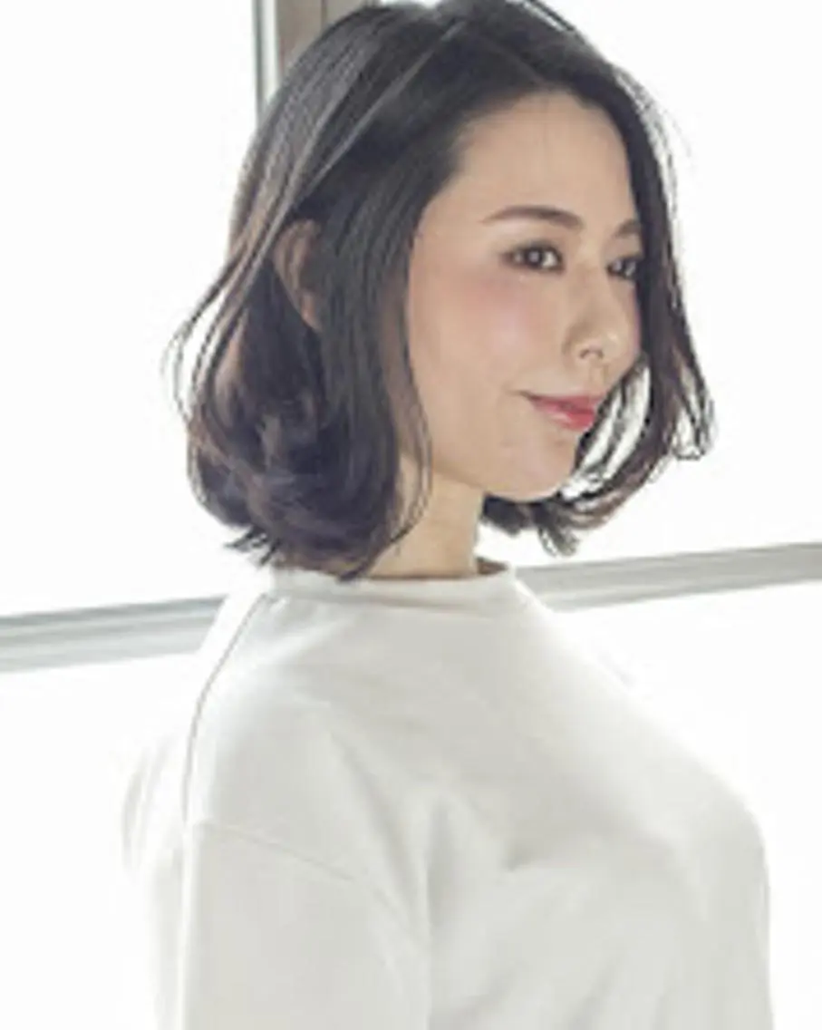 セミロング カラー 🤍 momoka🤍のヘアスタイル