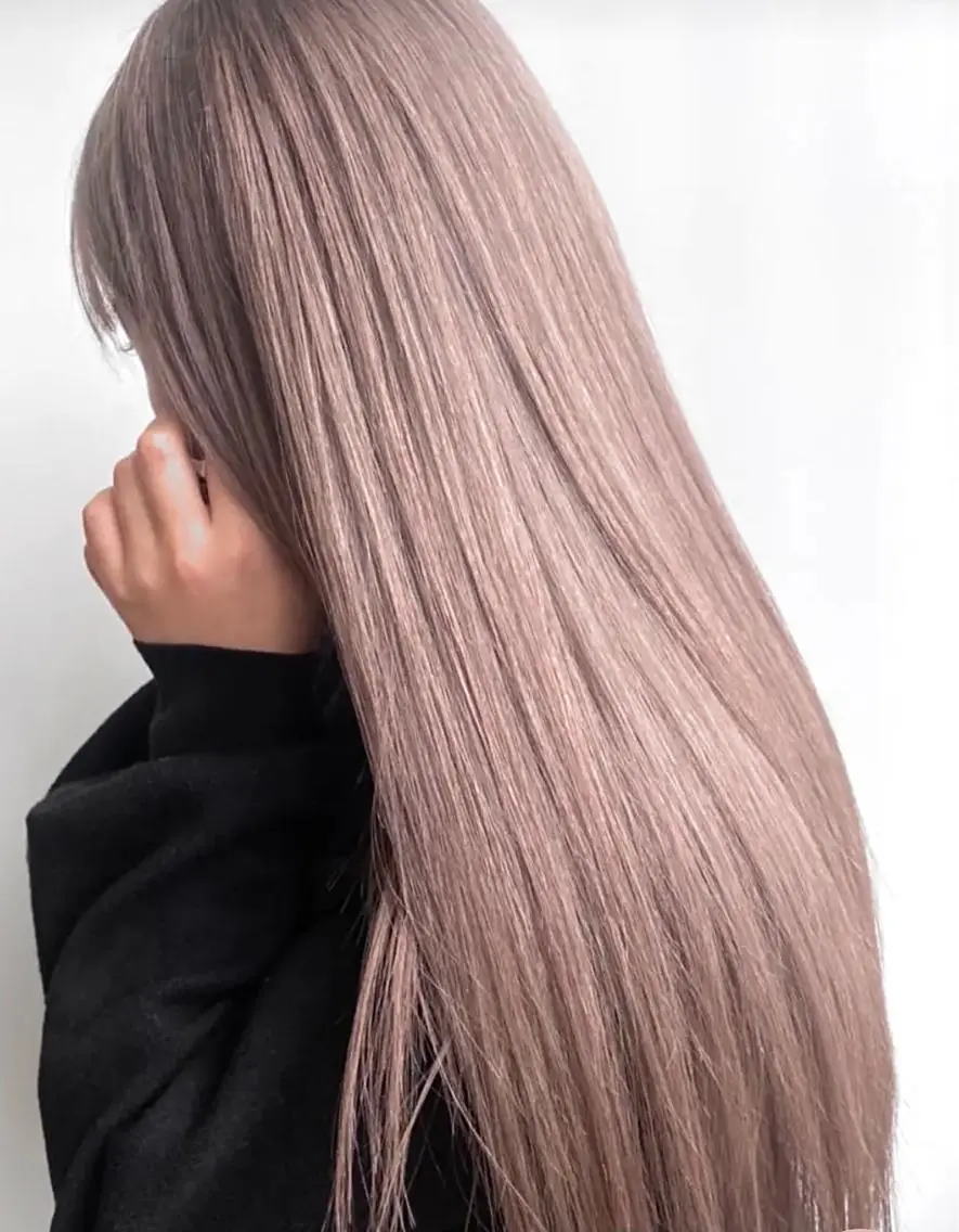 ロング カラー ベージュカラー ブリーチ オレンジ ピンクカラー ケア剤オタク×海外 ヘア長谷川裕起のヘアスタイル
