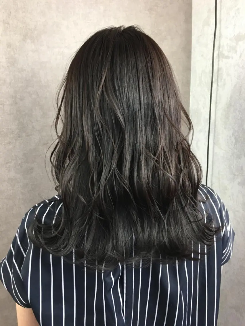 セミロング カラー ツイストスパイラル パーマ✂︎ KYOUのヘアスタイル