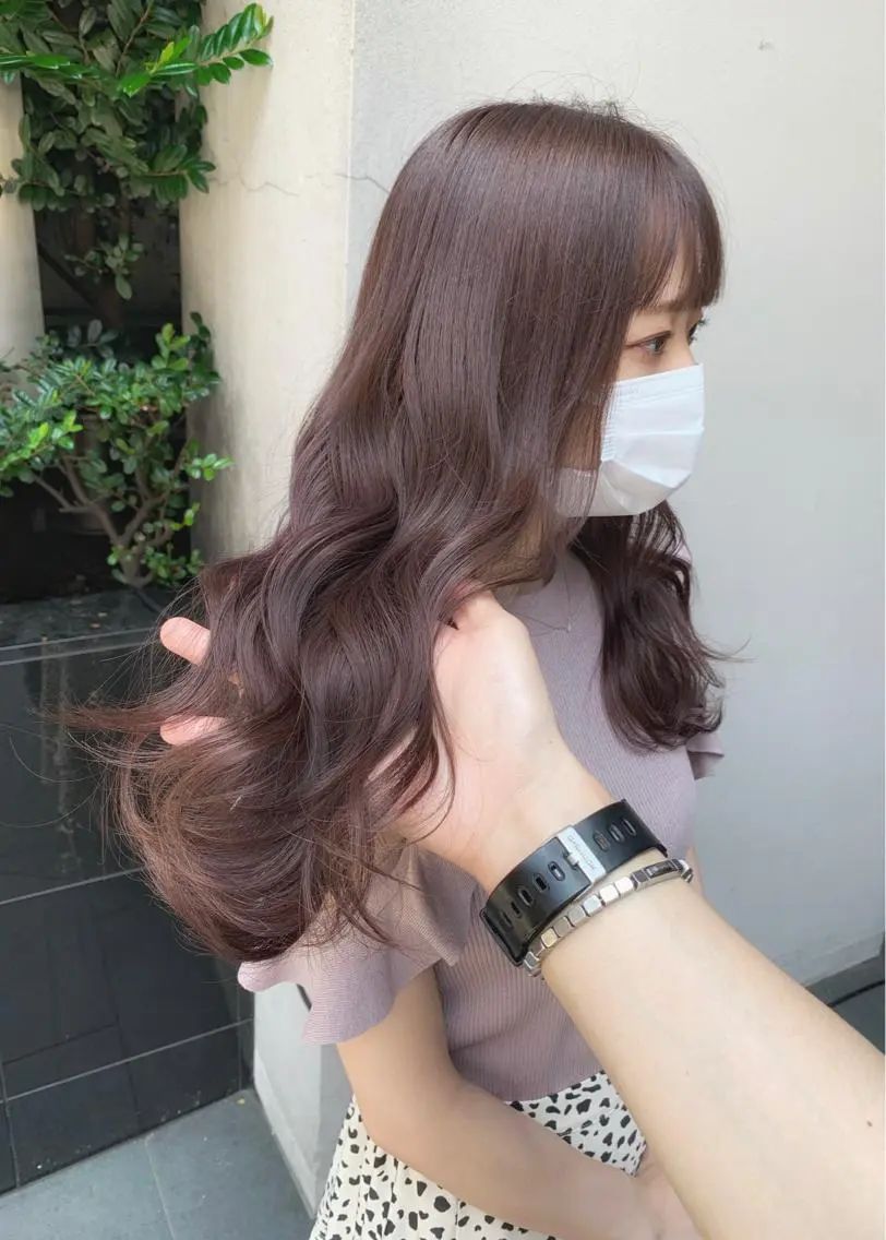 ロング カラー ブラウンカラー ピンクカラー ピンクブラウン カット ヘアカラー トリートメント 矢野 晃平のヘアスタイル