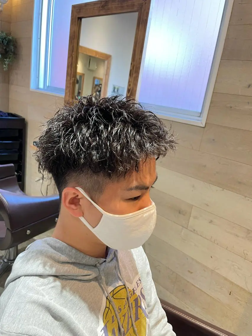 パーマ メンズ カット ヘアカラー トリートメント 優真/難波で 1番パーマが上手いのヘアスタイル