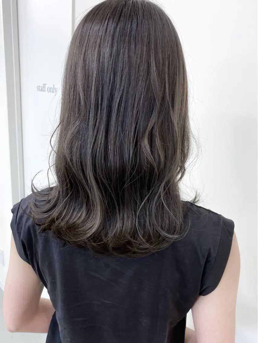 セミロング カラー アッシュ ベージュカラー 透明感カラー カット ヘアカラー トリートメント 丹羽 隼人/髪質改善 /韓国ヘア🇰🇷のヘアスタイル