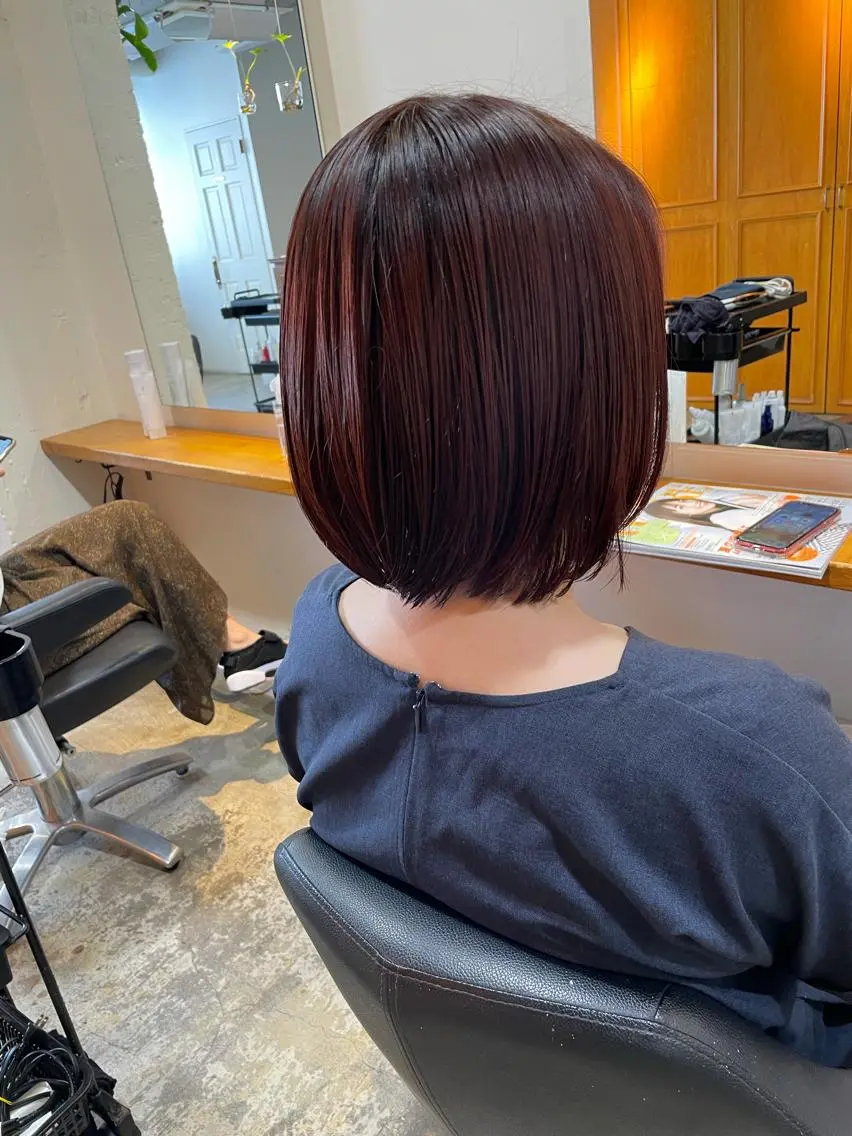 ショート カラー カット ヘアカラー トリートメント MIOベージュカラー 柔らかいカラーのヘアスタイル