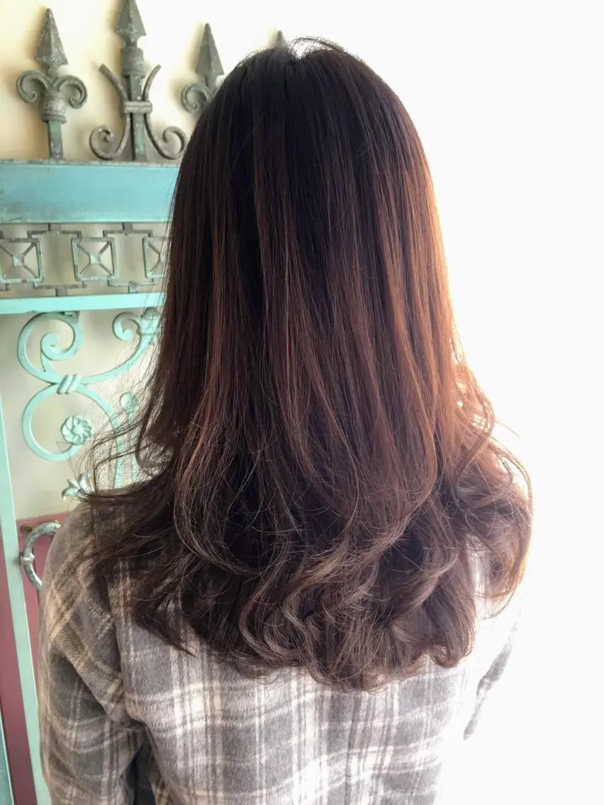 セミロング カラー パーマ ヘアアレンジ イルミナカラー ヘアカラー ヘアセット 表参道Lise おおいしおりのヘアスタイル