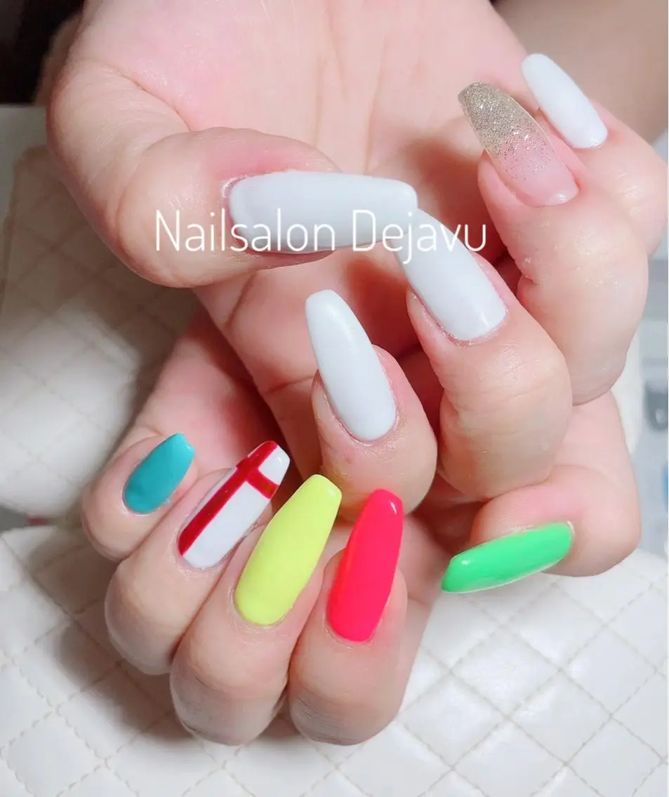 ネイル アートネイル ジェルネイル ロングネイル ワンカラーネイル Nail salon Dejavu 🌿のネイルデザイン