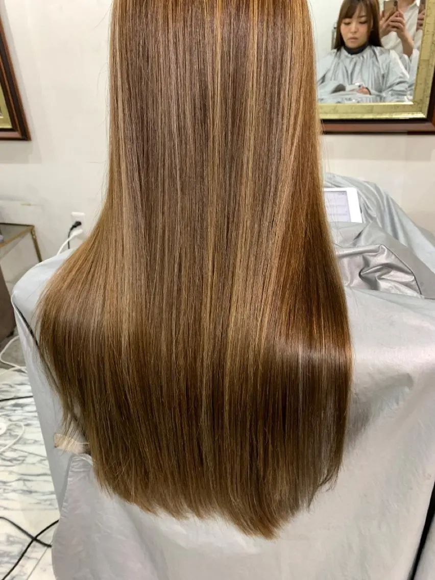 ロング カラー エクステ（レミー毛） NINEのヘアスタイル
