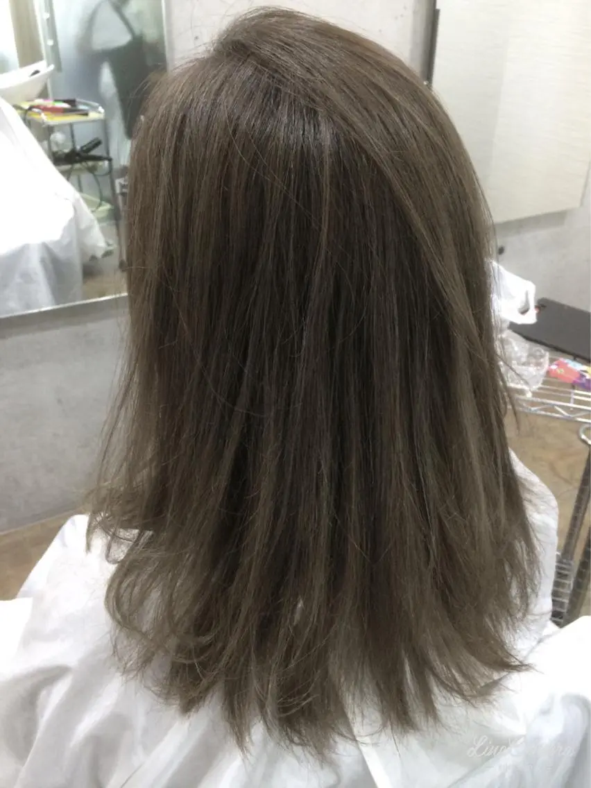 ミディアム セミロング ロング カラー SUNNY GRACEのヘアスタイル
