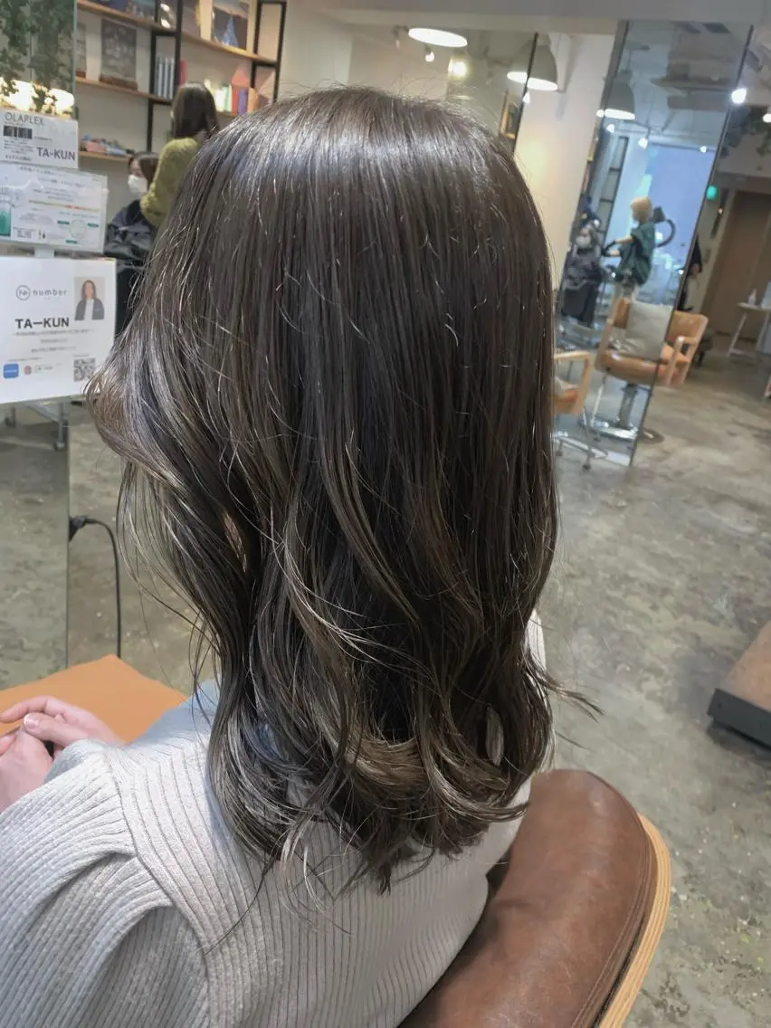 ロング カラー 透明感カラー カット ヘアカラー オリーブ/縮毛矯正 /スパ/たっくんのヘアスタイル