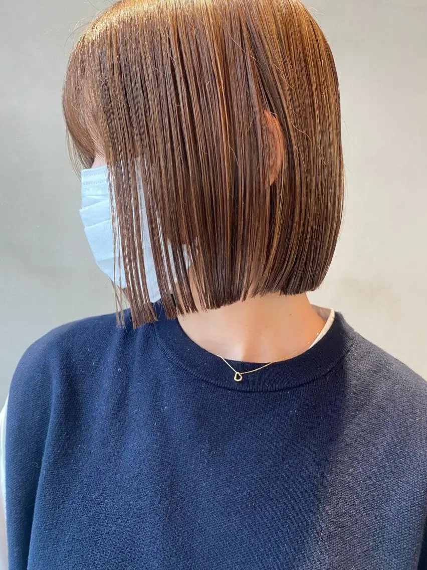 ショート カラー センターパート/ レイヤー/ayuのヘアスタイル