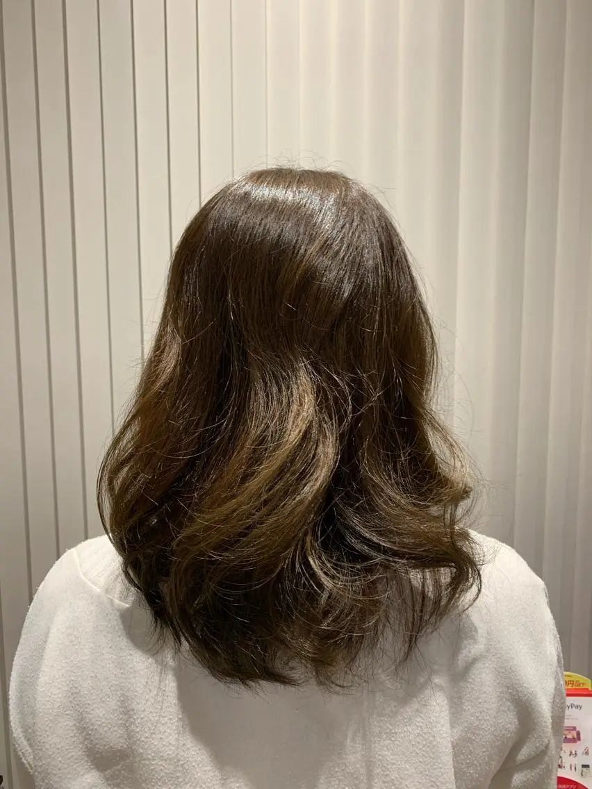 カラー 瀧尾 祐季のヘアスタイル